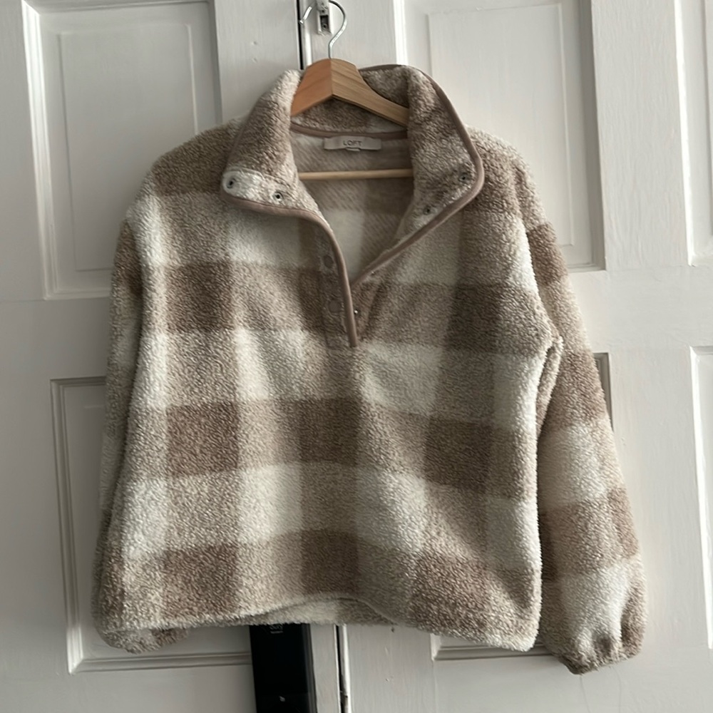 Fuzzy Sweater Loft beige plaid pattern